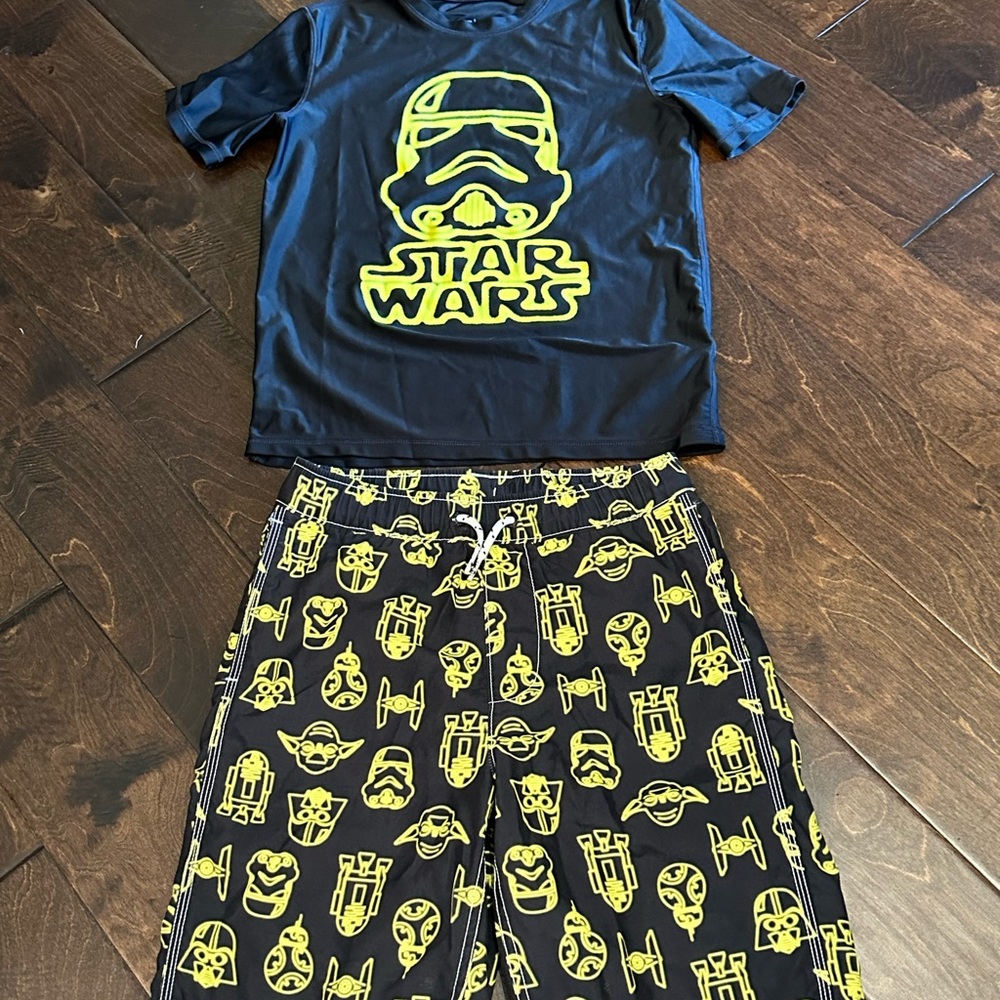 GAP kids Size X Large 10-12 Star Wars Swim Trunks and Swim Shirt. EUC